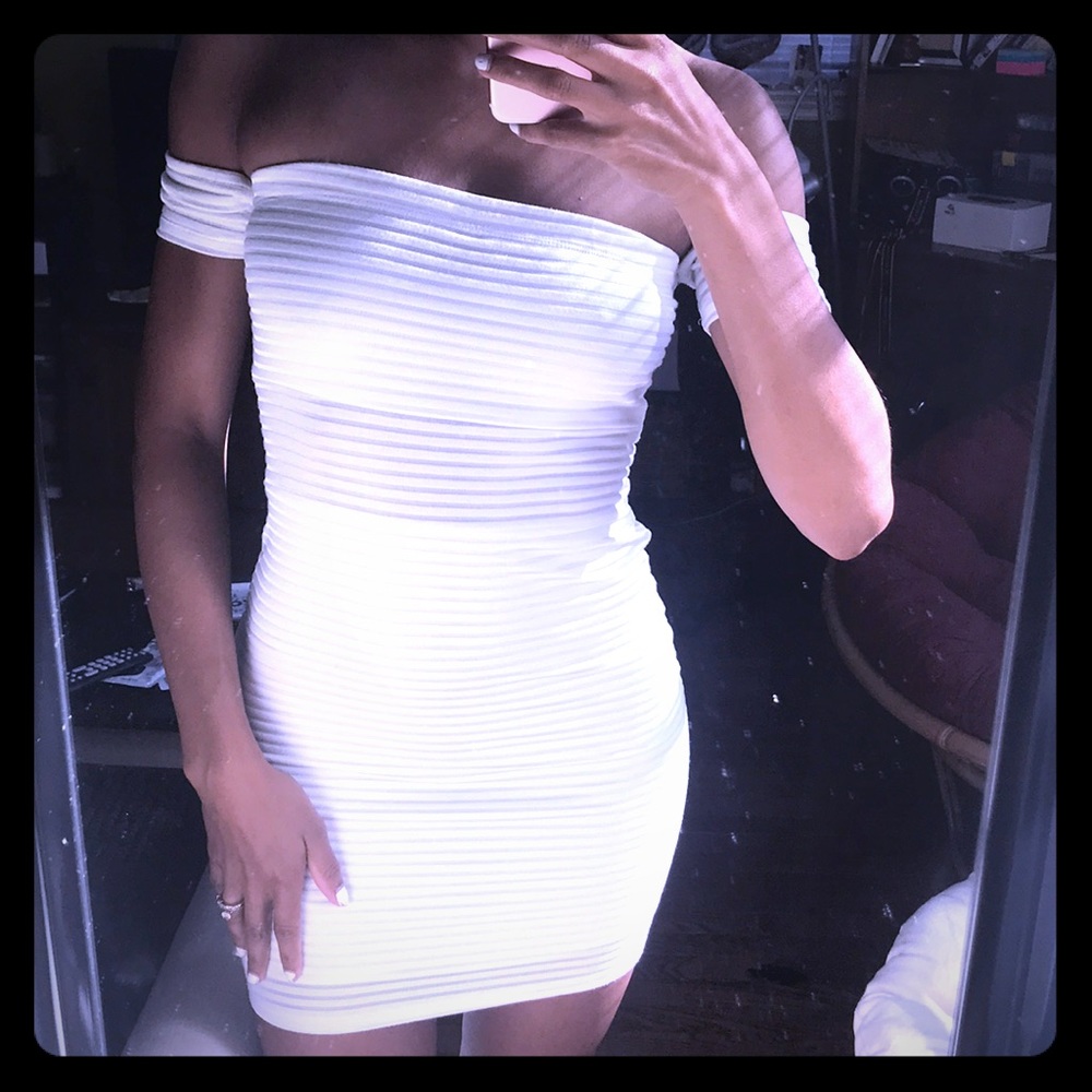 Strapless white bodycon TOBI dress